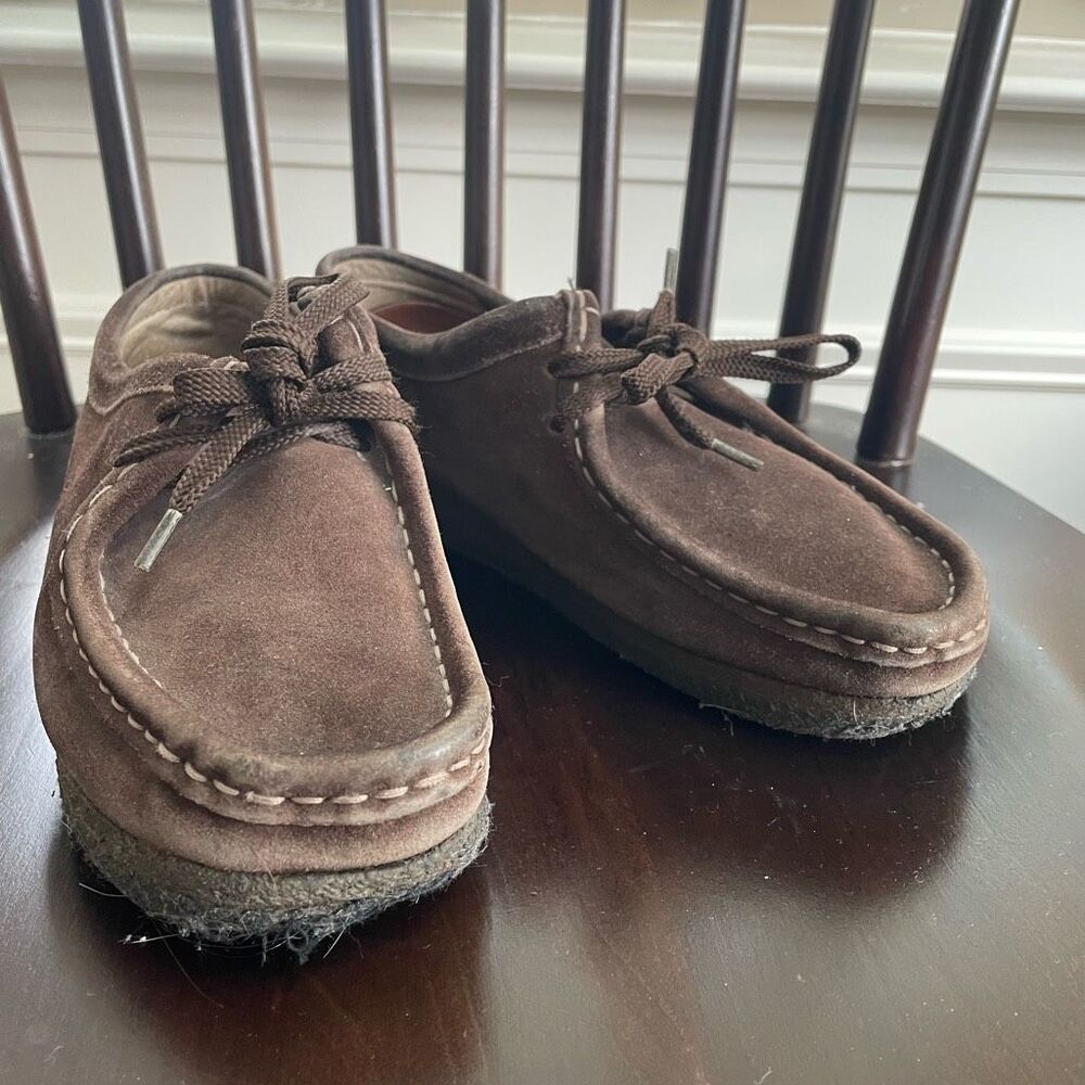 Clarks Original Wallabies Brown Suede $150 Womens 7